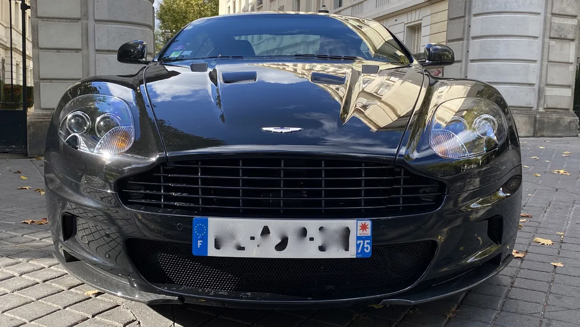 Aston Martin ASTON MARTIN DBS ULTIMATE